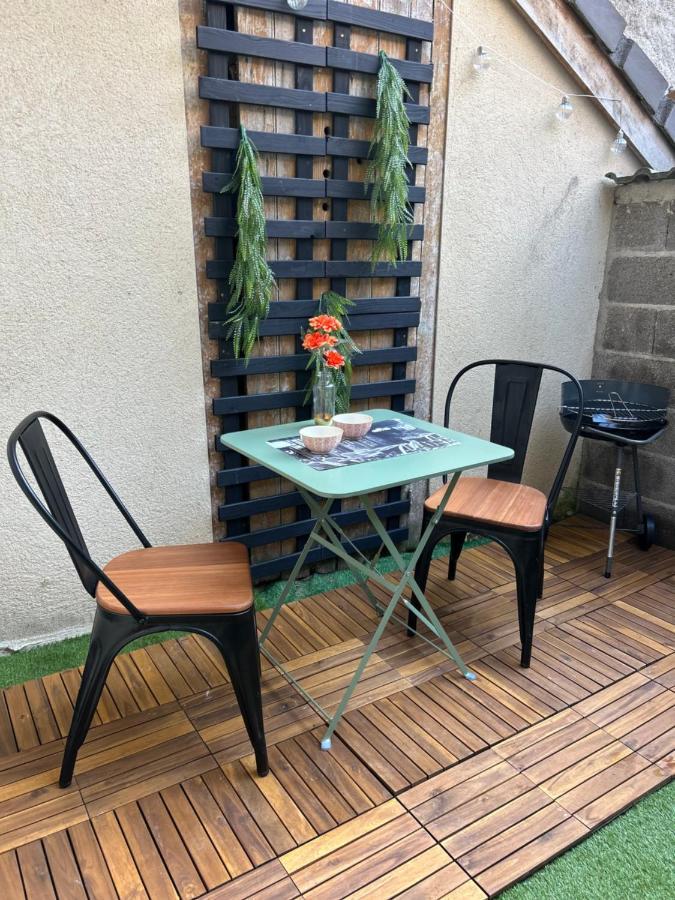 베르됭쉬르뫼즈 Le Petit Kiosque - Terrasse Parking & Local Velo 아파트 외부 사진